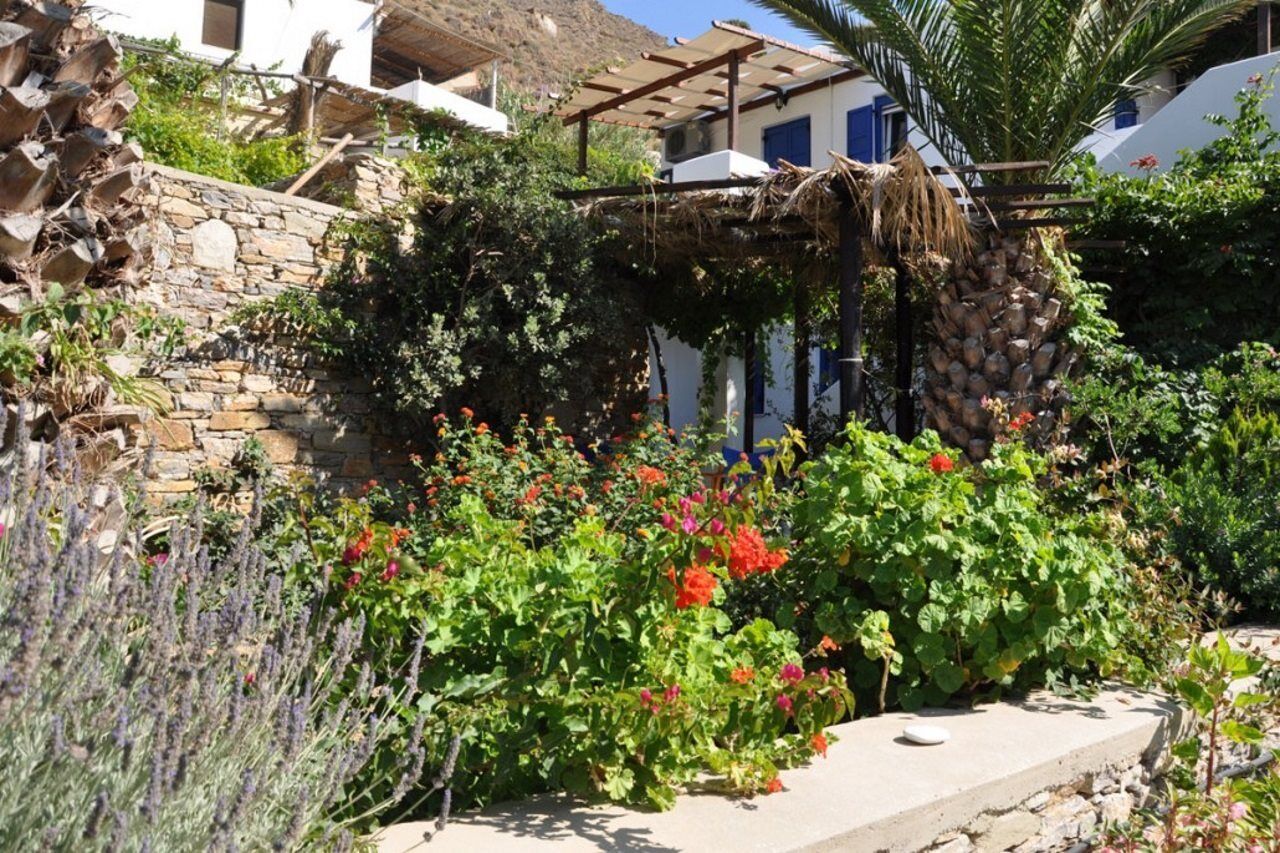 Levrossos Beach Apartments Exterior foto